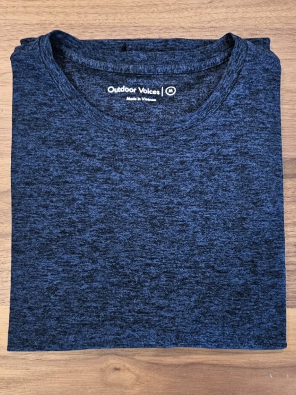 Outdoor Voices Mens M Navy CloudKnit Tee UPF 50